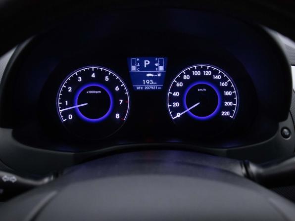 Hyundai Solaris I Рестайлинг с пробегом 2016 года, цена 1 000 000 рублей, 207919 км, седан, Автокод Объявления