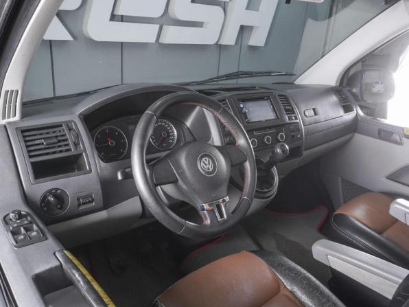 Volkswagen Caravelle T5 Рестайлинг с пробегом 2011 года, цена 2 130 000 рублей, 230605 км, минивэн, Автокод Объявления