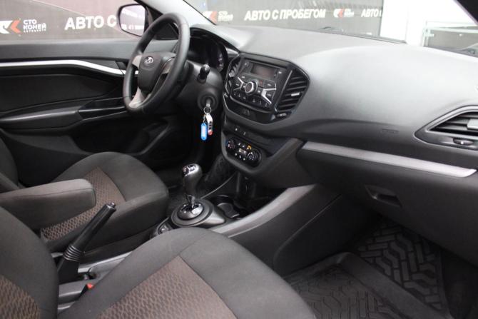 Lada (ВАЗ) Vesta I с пробегом 2017 года, цена 729 000 рублей, 130000 км, седан, Автокод Объявления
