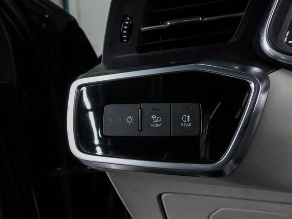 Audi A6 V (C8) с пробегом 2018 года, цена 2 939 000 рублей, 117997 км, седан, Автокод Объявления