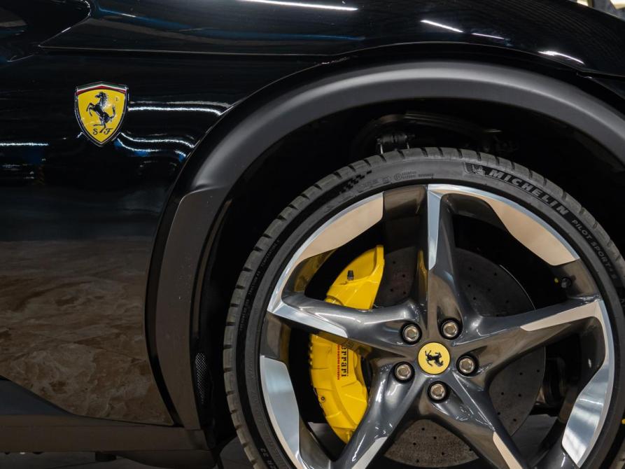 Ferrari Purosangue Москва  - изображение 8