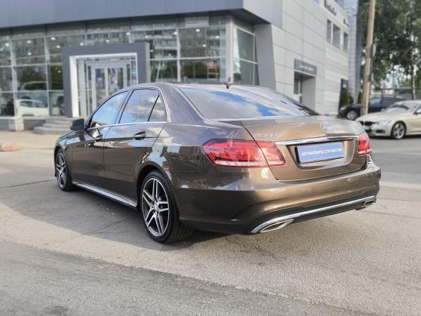 Mercedes-Benz E-Класс IV (W212 S212 C207) Рестайлинг с пробегом 2015 года, цена 1 950 000 рублей, 214315 км, седан, Автокод Объявления