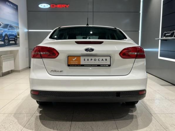 Ford Focus III Рестайлинг с пробегом 2016 года, цена 916 000 рублей, 130000 км, седан, Автокод Объявления