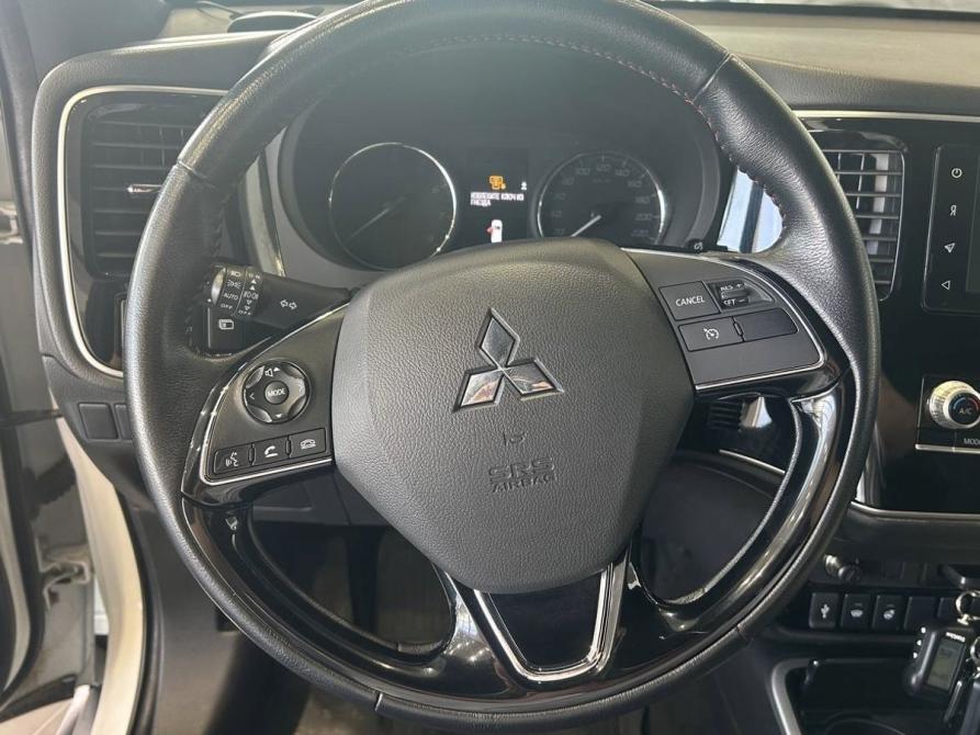 Mitsubishi Outlander III Рестайлинг 3 Челябинск  - изображение 10