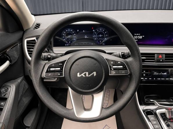 Kia Seltos I Рестайлинг с пробегом 2025 года, цена 1 987 000 рублей, 30 км, внедорожник, Автокод Объявления