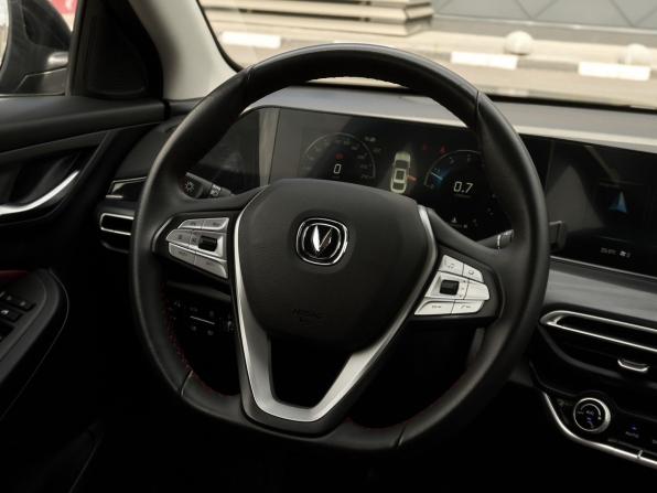 Changan Eado Plus с пробегом 2023 года, цена 1 644 000 рублей, 34409 км, седан, Автокод Объявления