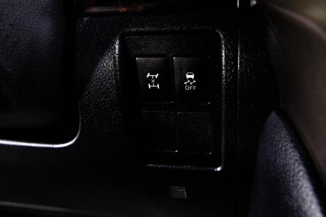 Toyota Land Cruiser 200 Series с пробегом 2008 года, цена 2 399 000 рублей, 500000 км, внедорожник, Автокод Объявления