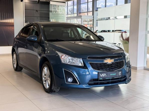 Chevrolet Cruze I Рестайлинг с пробегом 2012 года, цена 690 000 рублей, 269553 км, хэтчбек, Автокод Объявления