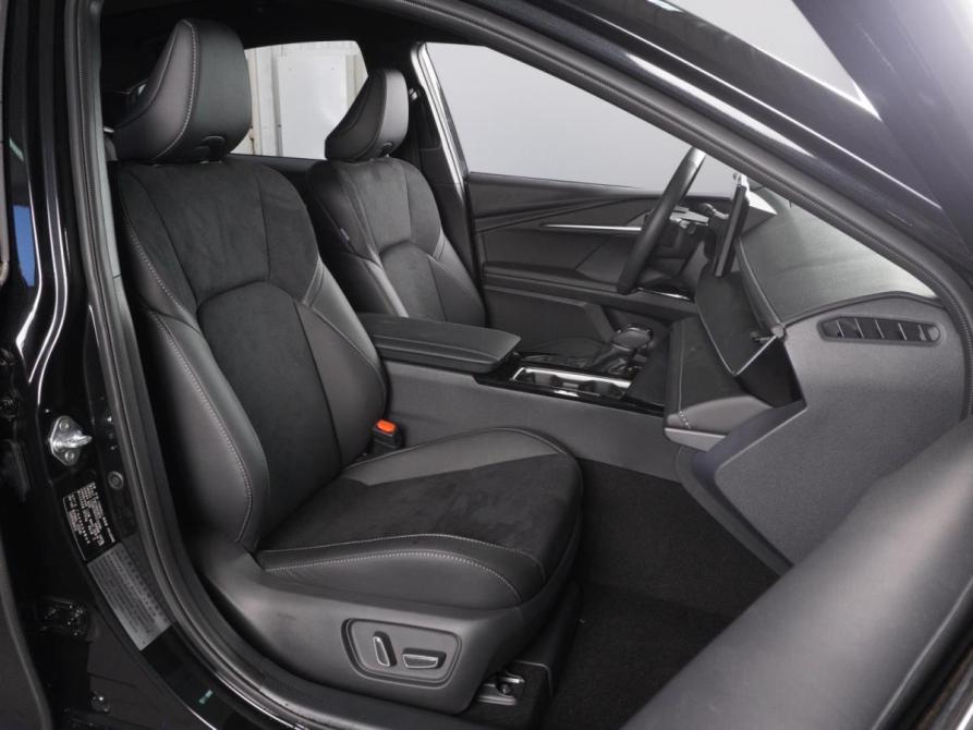 Toyota Camry IX (XV80) China Market Минеральные Воды  - изображение 8