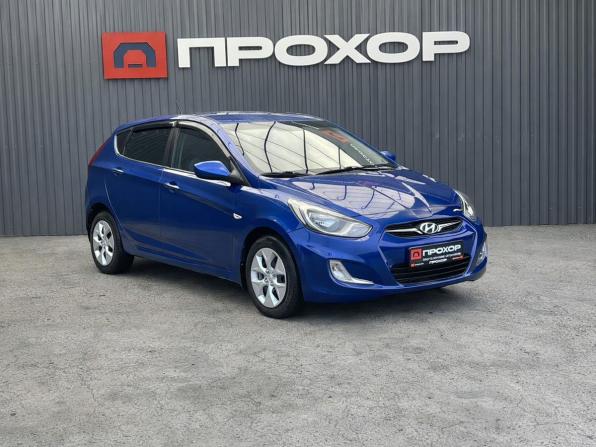 Hyundai Solaris I с пробегом 2011 года, цена 717 000 рублей, 178601 км, хэтчбек, Автокод Объявления