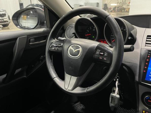 Mazda 3 II (BL) с пробегом 2011 года, цена 929 000 рублей, 205579 км, седан, Автокод Объявления