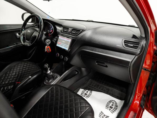 Kia Rio III Рестайлинг с пробегом 2015 года, цена 823 000 рублей, 126068 км, седан, Автокод Объявления