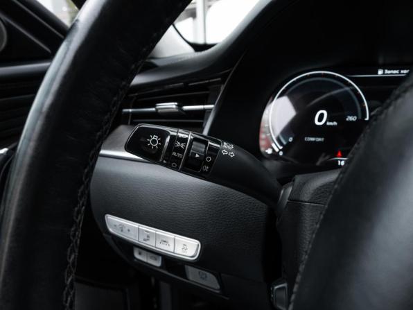 Kia K900 II с пробегом 2019 года, цена 2 625 000 рублей, 164072 км, седан, Автокод Объявления