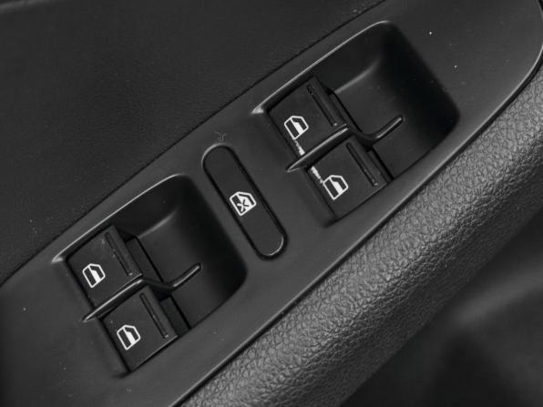 Volkswagen Jetta VI с пробегом 2014 года, цена 1 235 000 рублей, 130019 км, седан, Автокод Объявления