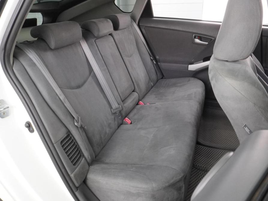 Toyota Prius III (XW30) Воронеж  - изображение 7