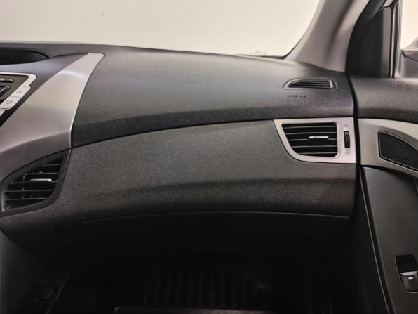 Hyundai Avante V с пробегом 2011 года, цена 925 000 рублей, 181199 км, седан, Автокод Объявления