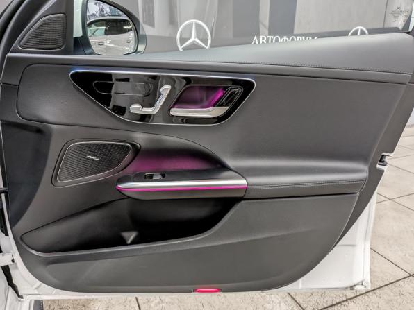 Mercedes-Benz C-Класс V (W206) с пробегом 2024 года, цена 5 295 000 рублей, 21600 км, седан, Автокод Объявления