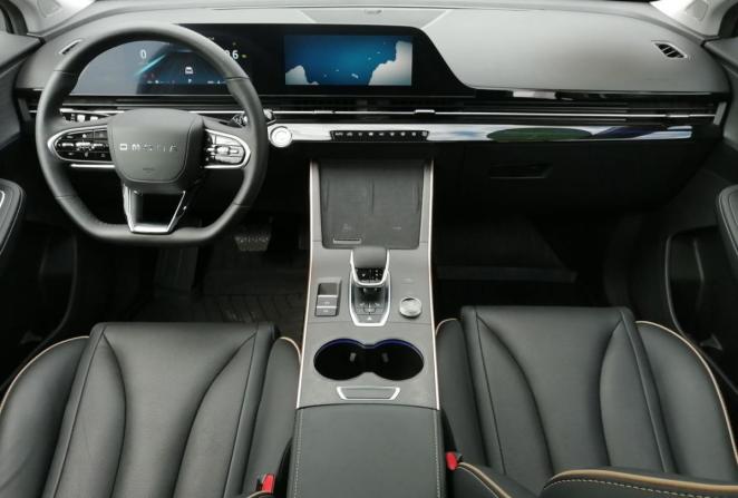 Omoda C5 I Рестайлинг с пробегом 2024 года, цена 2 150 000 рублей, 5002 км, внедорожник, Автокод Объявления