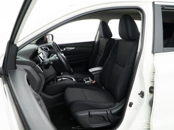 Nissan Qashqai II с пробегом 2018 года, цена 1 720 050 рублей, 145965 км, внедорожник, Автокод Объявления