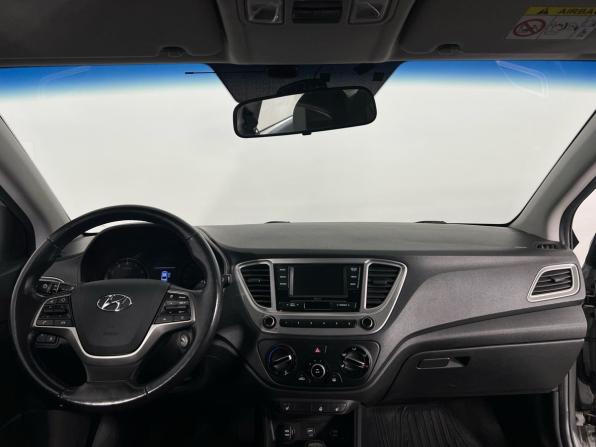 Hyundai Solaris II с пробегом 2019 года, цена 1 249 000 рублей, 70800 км, седан, Автокод Объявления