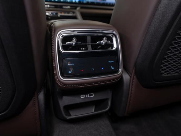 Geely Monjaro I Рестайлинг 2 с пробегом 2026 года, цена 4 190 000 рублей, 50 км, внедорожник, Автокод Объявления