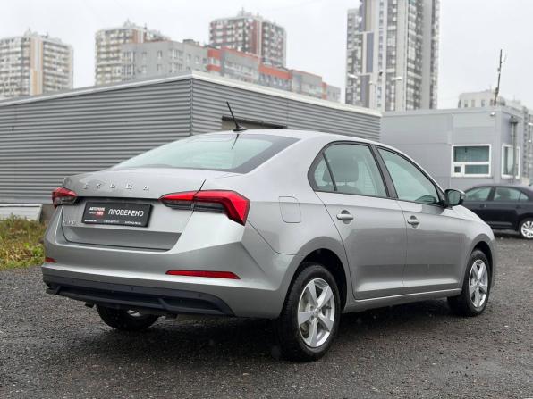 Skoda Rapid II с пробегом 2021 года, цена 1 390 000 рублей, 122000 км, лифтбек, Автокод Объявления