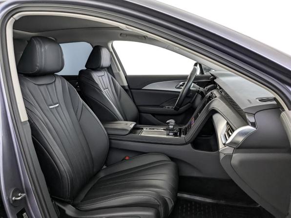 Hongqi H5 II с пробегом 2024 года, цена 2 625 000 рублей, 57525 км, седан, Автокод Объявления