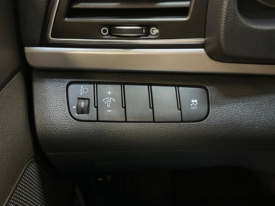 Hyundai Elantra VI (AD) Балашиха  - изображение 11