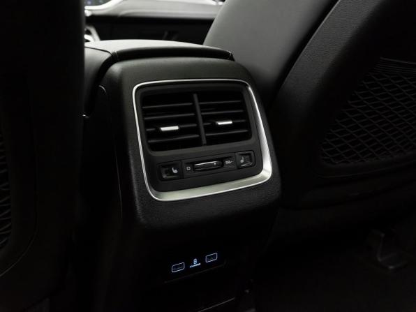 Geely Atlas Pro с пробегом 2024 года, цена 2 255 000 рублей, 40799 км, внедорожник, Автокод Объявления