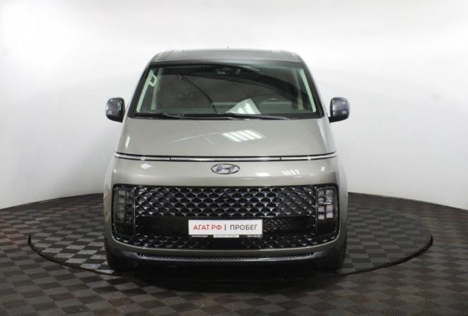 Hyundai Staria I с пробегом 2022 года, цена 4 950 000 рублей, 51440 км, минивэн, Автокод Объявления