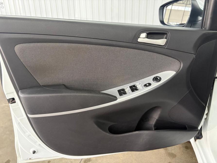 Hyundai Solaris I Краснодар  - изображение 16