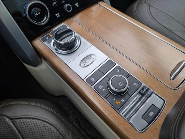 Land Rover Range Rover IV Рестайлинг с пробегом 2019 года, цена 4 855 000 рублей, 246849 км, внедорожник, Автокод Объявления
