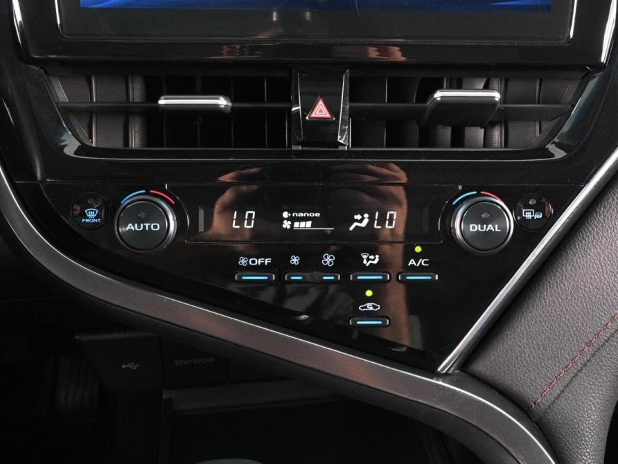 Toyota Camry VIII (XV70) Рестайлинг Ростов-на-Дону  - изображение 16
