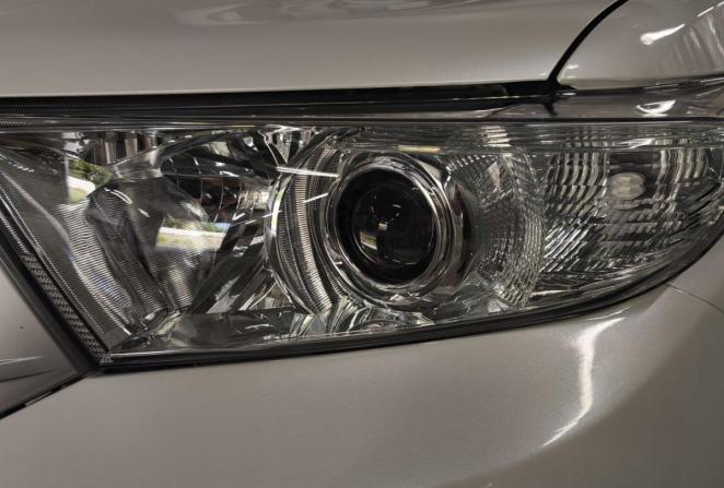 Toyota Highlander II (XU40) Рестайлинг с пробегом 2012 года, цена 2 185 000 рублей, 182983 км, внедорожник, Автокод Объявления