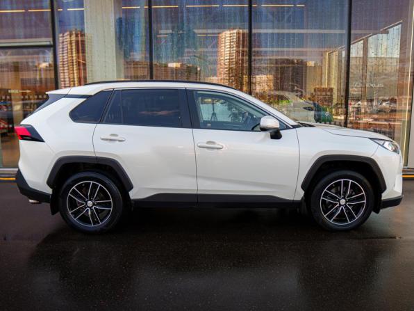 Toyota RAV4 V (XA50) с пробегом 2021 года, цена 3 498 000 рублей, 80030 км, внедорожник, Автокод Объявления
