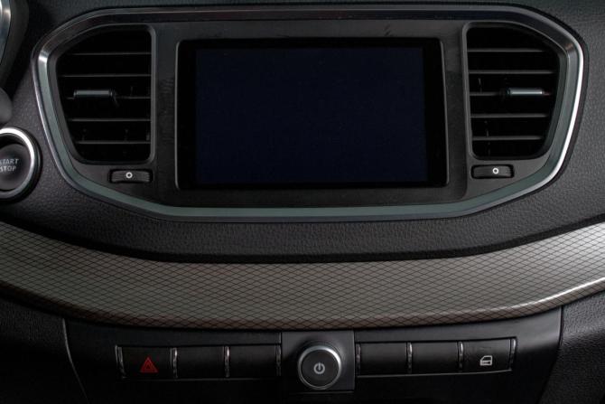 Lada (ВАЗ) Vesta I с пробегом 2023 года, цена 1 599 000 рублей, 2540 км, седан, Автокод Объявления