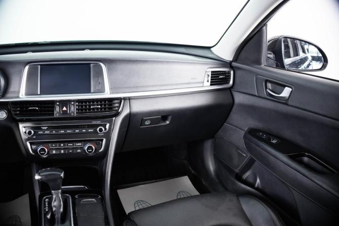 Kia Optima IV Рестайлинг с пробегом 2018 года, цена 2 149 000 рублей, 164600 км, седан, Автокод Объявления