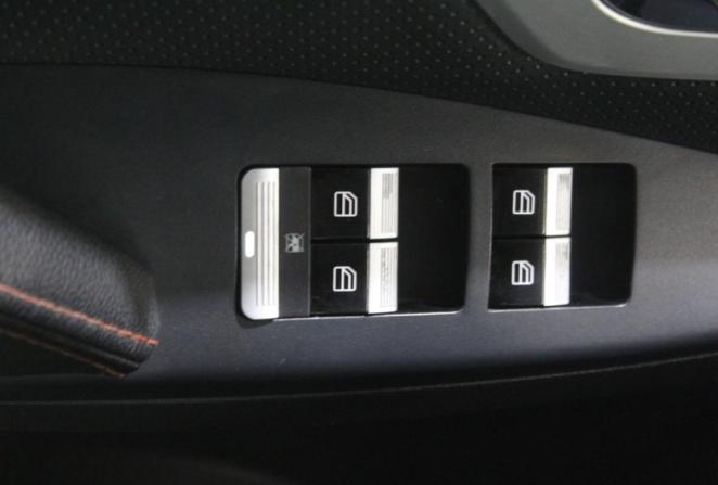 Lifan X60 I Рестайлинг 2 с пробегом 2017 года, цена 835 000 рублей, 141784 км, внедорожник, Автокод Объявления