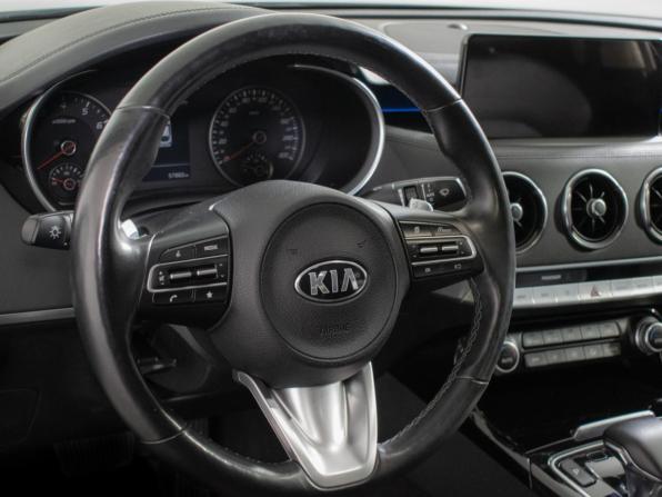 Kia Stinger I Рестайлинг с пробегом 2021 года, цена 3 570 000 рублей, 58000 км, лифтбек, Автокод Объявления