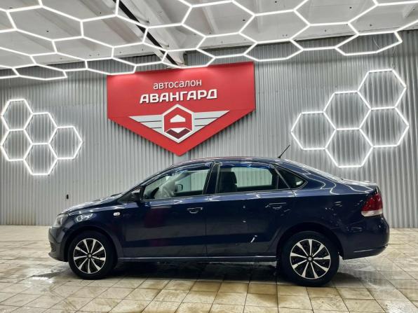 Volkswagen Polo V с пробегом 2014 года, цена 620 000 рублей, 252570 км, седан, Автокод Объявления