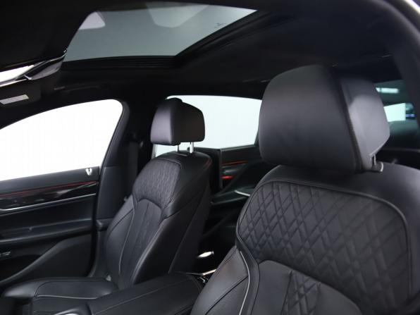 BMW 7 серии VI (G11/G12) с пробегом 2016 года, цена 3 590 000 рублей, 117475 км, седан, Автокод Объявления