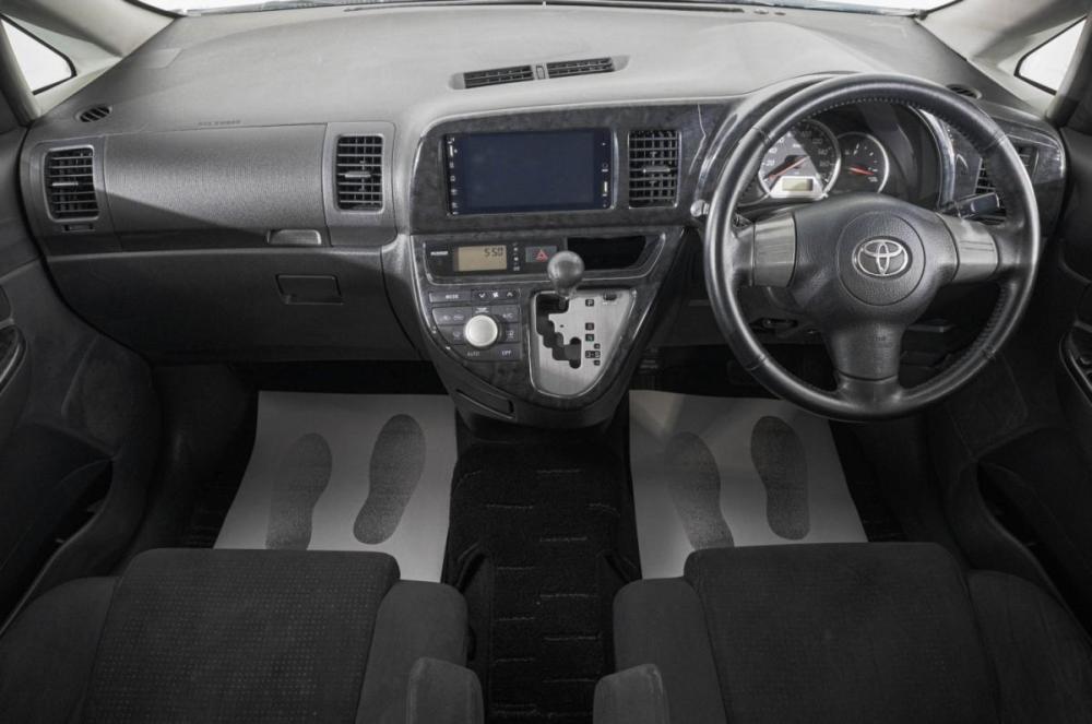 Toyota Wish I Рестайлинг Барнаул  - изображение 10