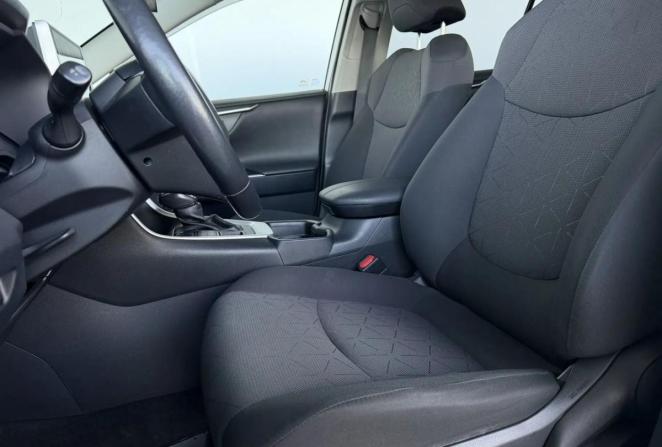 Toyota RAV4 V (XA50) с пробегом 2019 года, цена 3 250 000 рублей, 65683 км, внедорожник, Автокод Объявления