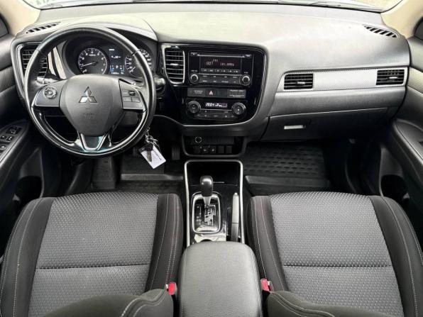 Mitsubishi Outlander III Рестайлинг 3 с пробегом 2018 года, цена 1 990 000 рублей, 117000 км, внедорожник, Автокод Объявления