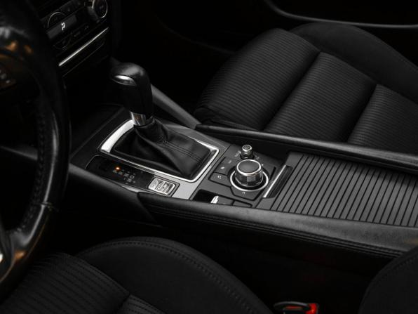 Mazda 6 III (GJ) Рестайлинг с пробегом 2016 года, цена 1 480 000 рублей, 236500 км, седан, Автокод Объявления