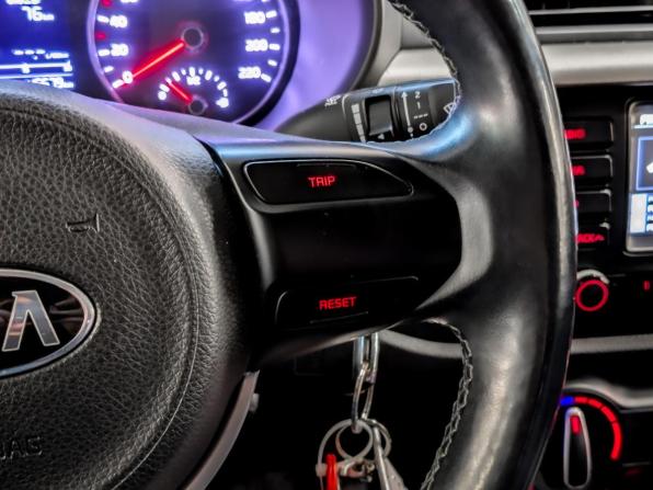 Kia Rio IV с пробегом 2017 года, цена 1 270 000 рублей, 46579 км, седан, Автокод Объявления