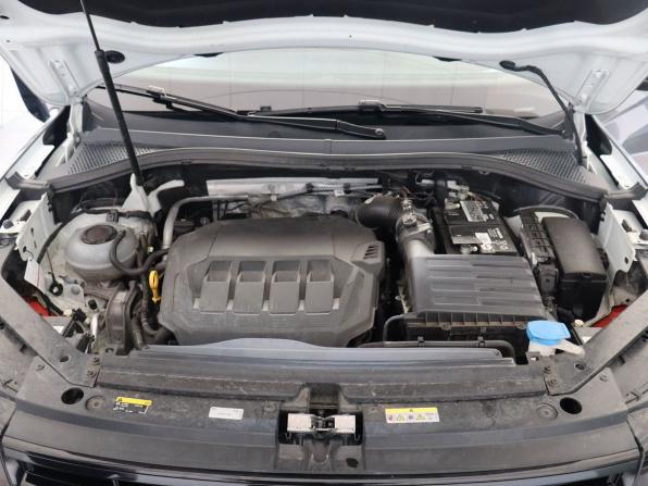 Volkswagen Tiguan II Рестайлинг с пробегом 2021 года, цена 4 100 000 рублей, 80701 км, внедорожник, Автокод Объявления