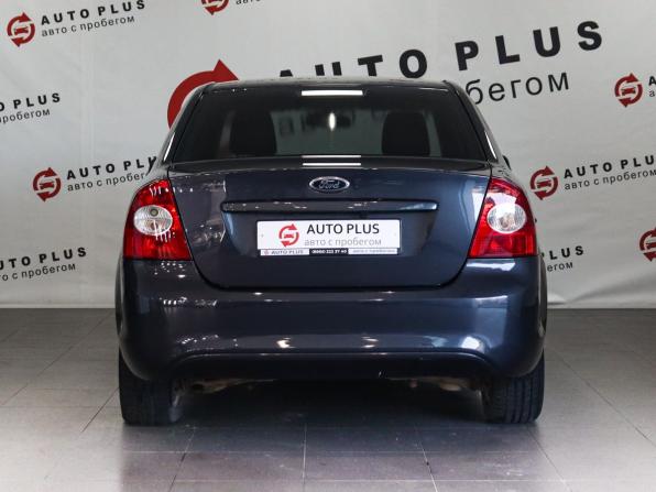 Ford Focus II Рестайлинг с пробегом 2010 года, цена 599 000 рублей, 296000 км, седан, Автокод Объявления