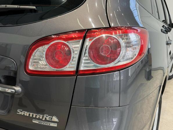Hyundai Santa Fe II Рестайлинг с пробегом 2011 года, цена 1 380 000 рублей, 284000 км, внедорожник, Автокод Объявления