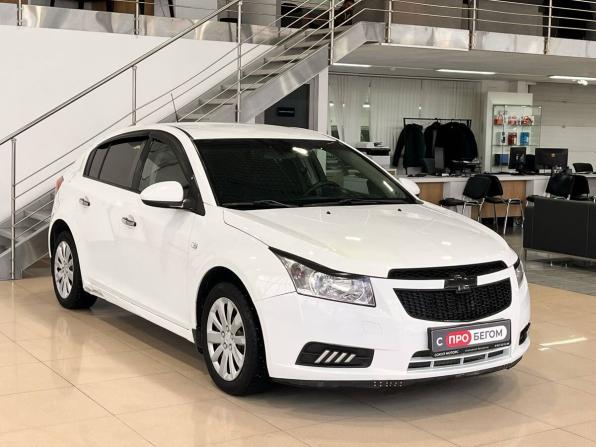 Chevrolet Cruze I Рестайлинг с пробегом 2012 года, цена 599 900 рублей, 195000 км, хэтчбек, Автокод Объявления